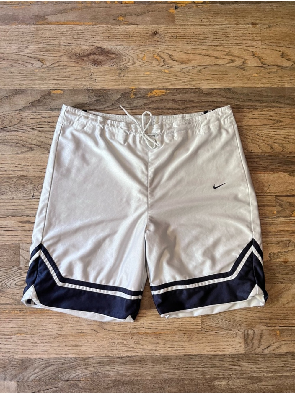 Y2k reversible Nike shorts